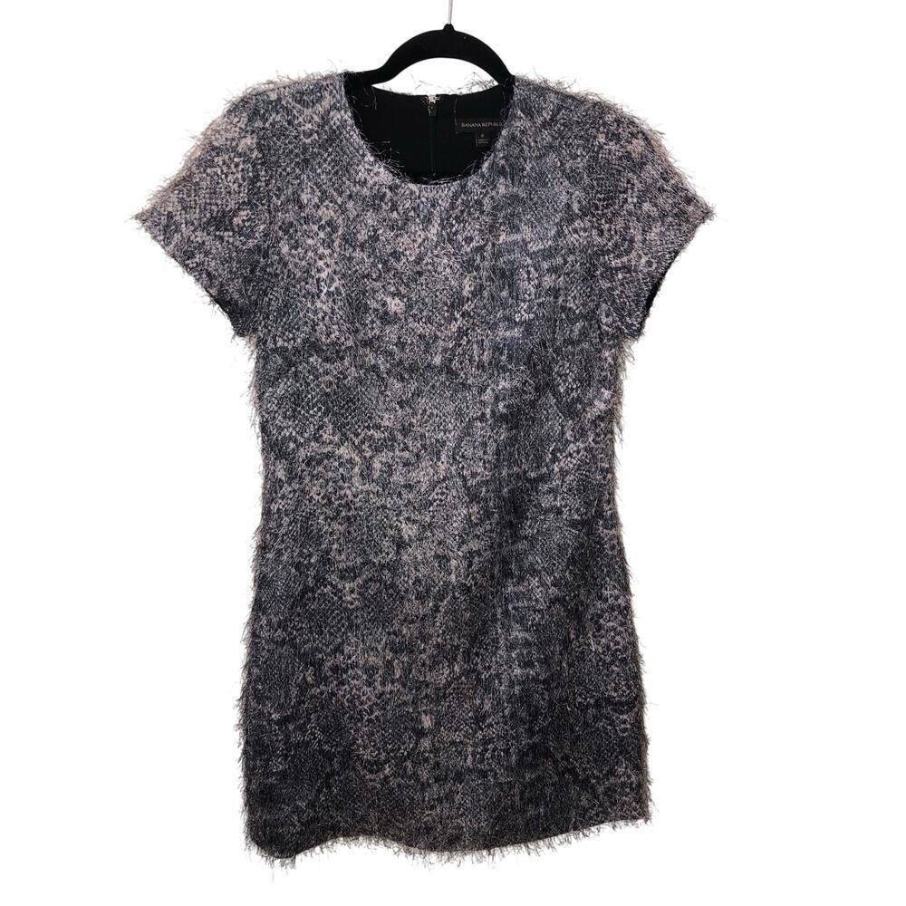 Banana Republic Eyelash Dress Size 2 Gray Reptile Snake Short Sleeve Career Work
